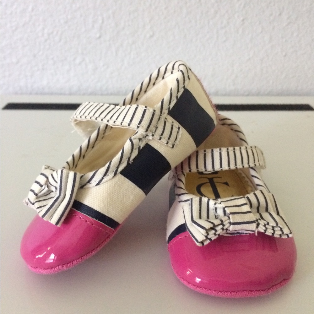 Juicy Couture Flats